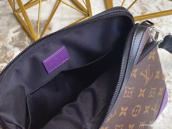 Official oldcobbler LOUIS TRIO MESSENGER VUITTON 0527